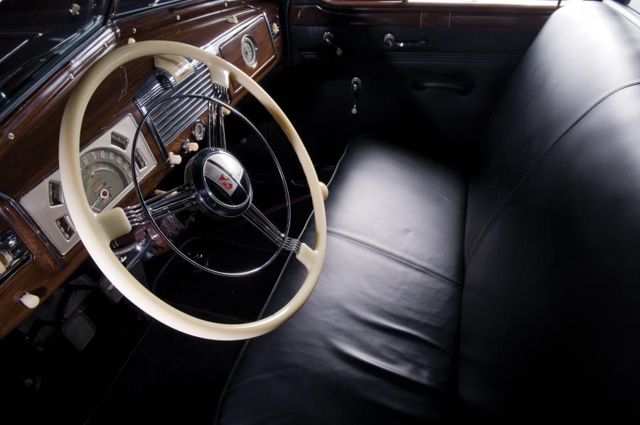 Buick Limited Limousine 1938 года  (фото 5 из 6)